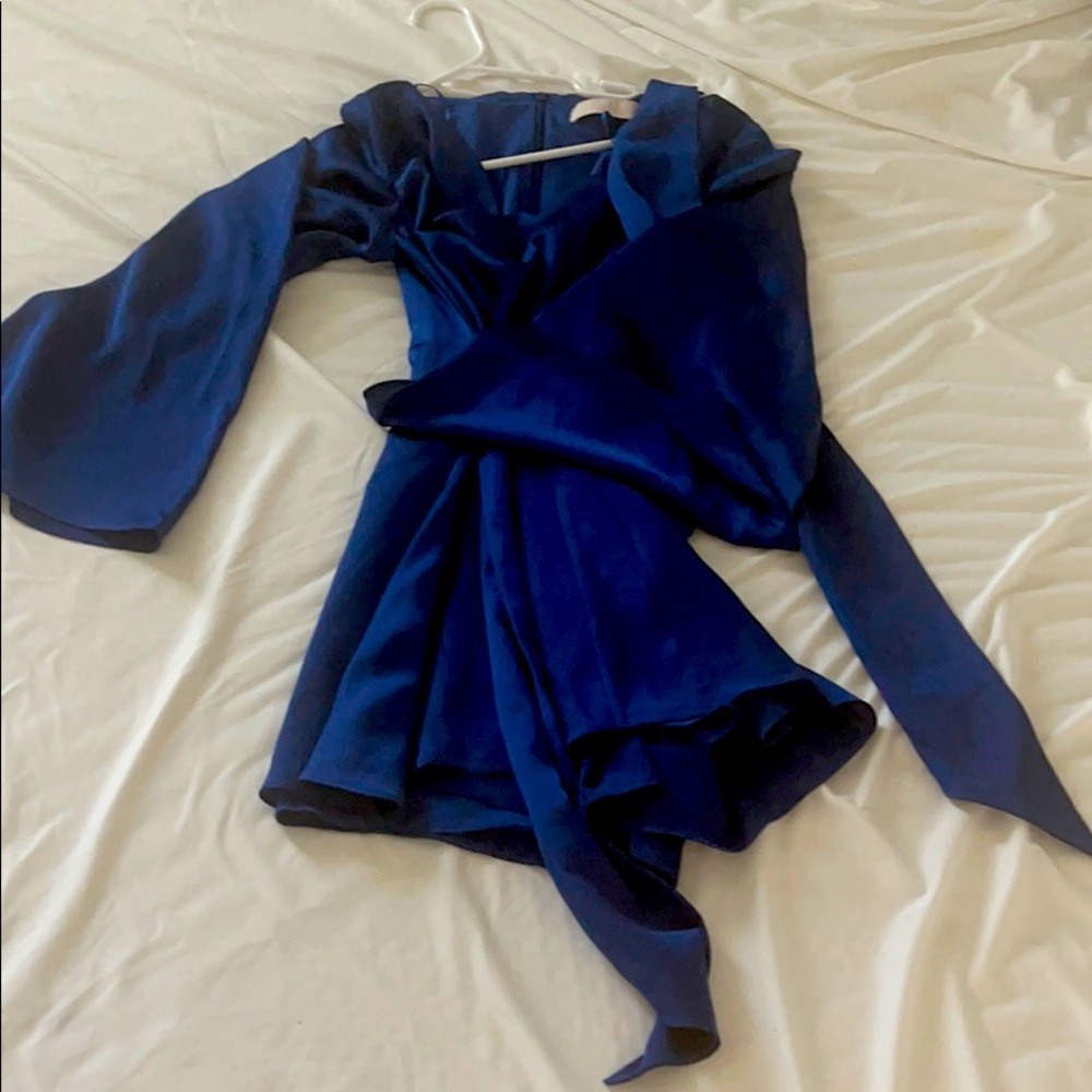 Keepsake jumpsuit! Come with belt!